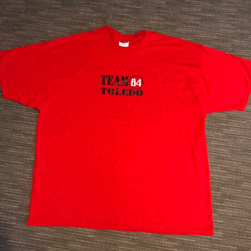 Men’s red tshirt (size 2x)